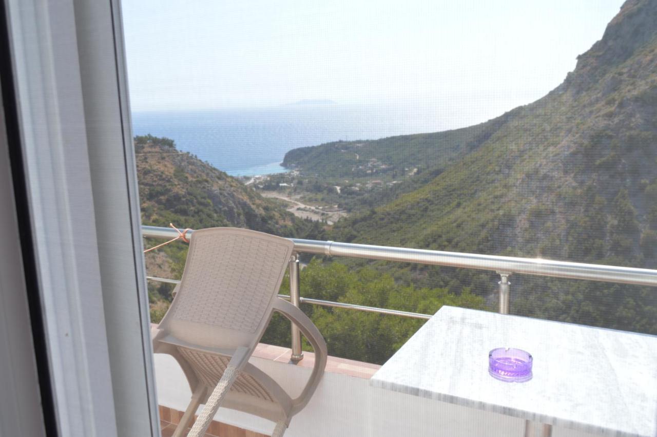 Tolis Rooms Himare Luaran gambar