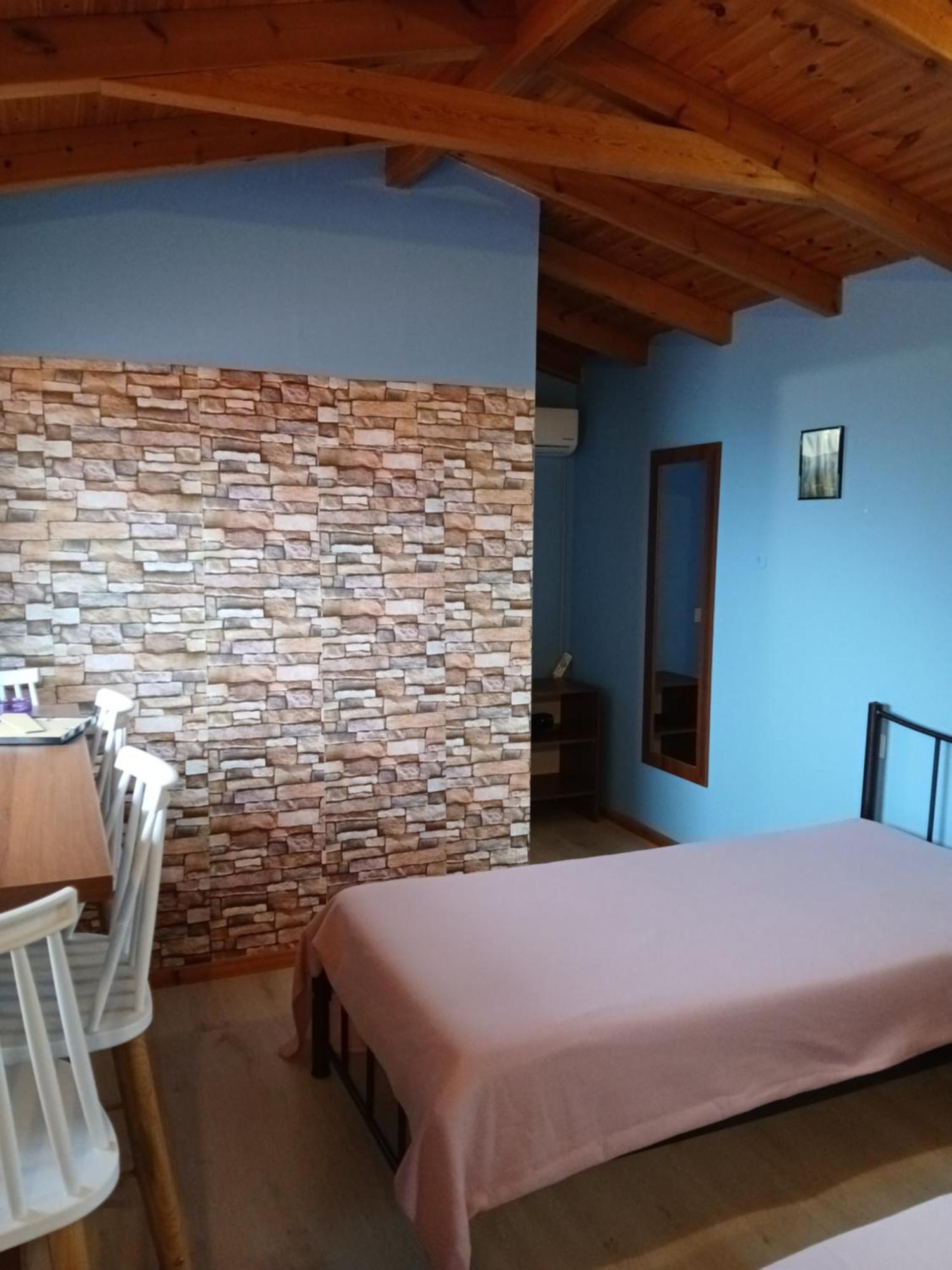 Tolis Rooms Himare Luaran gambar